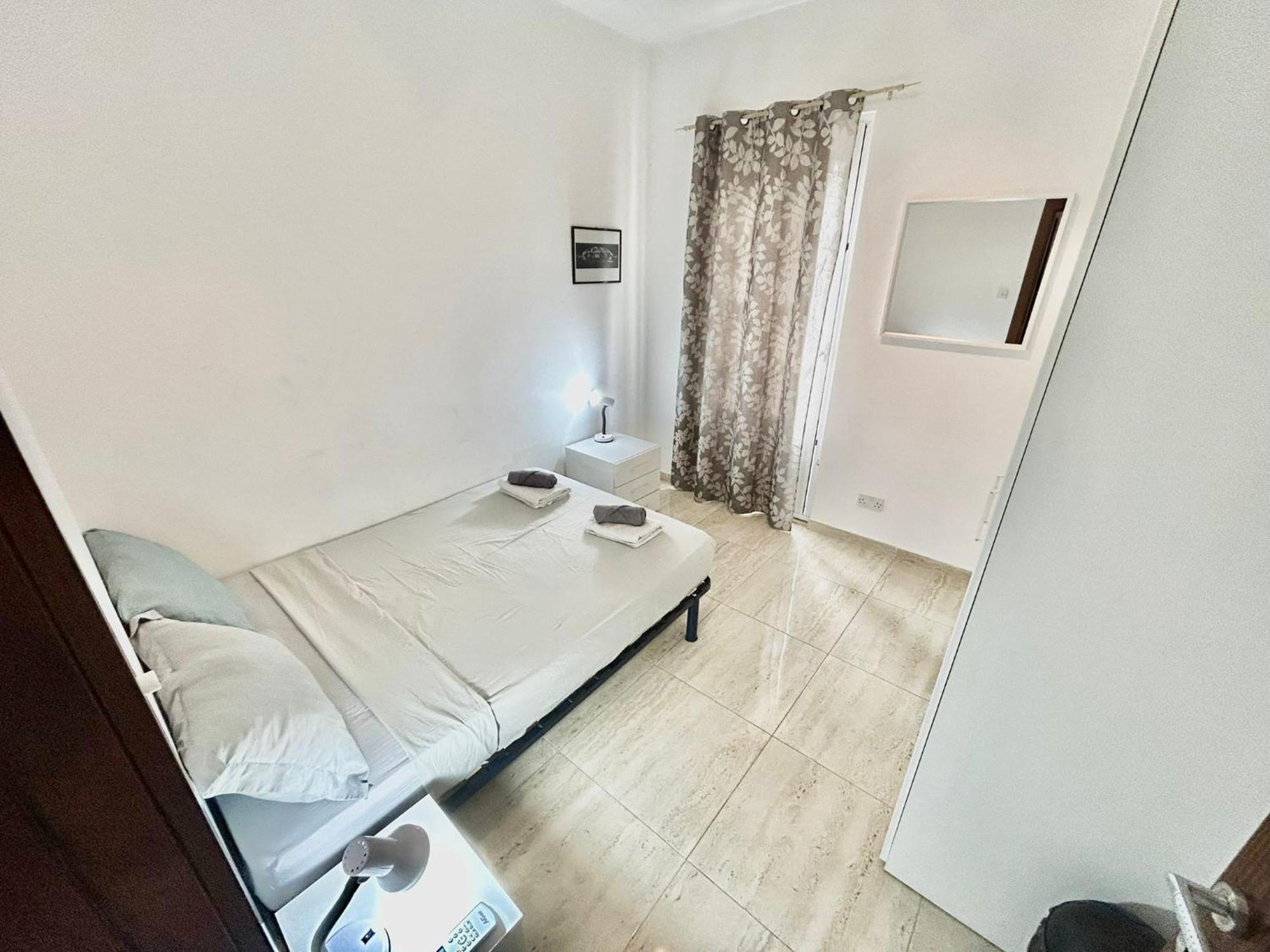 Sliema 2 Bedroom Apartment Ngoại thất bức ảnh