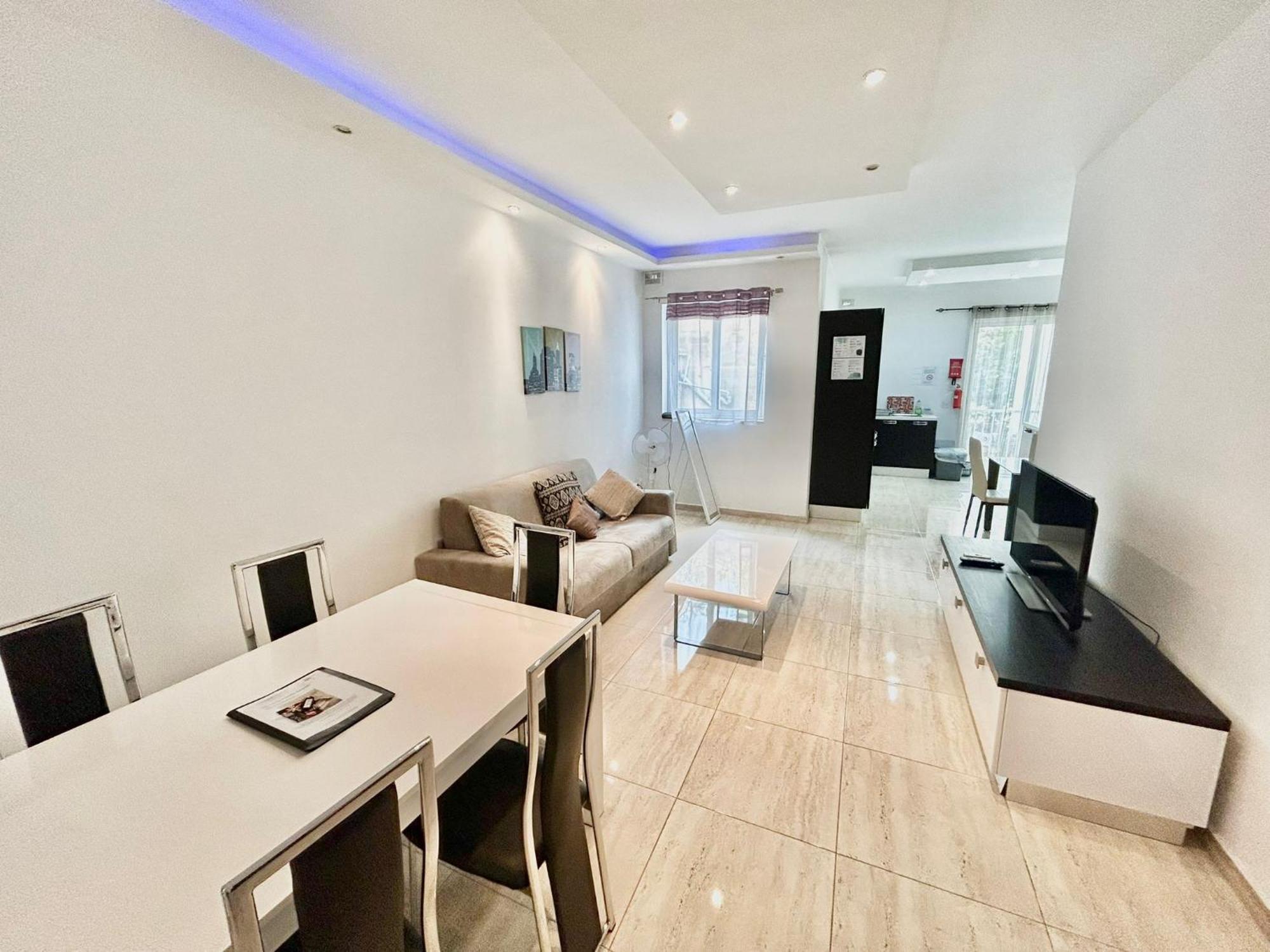 Sliema 2 Bedroom Apartment Ngoại thất bức ảnh